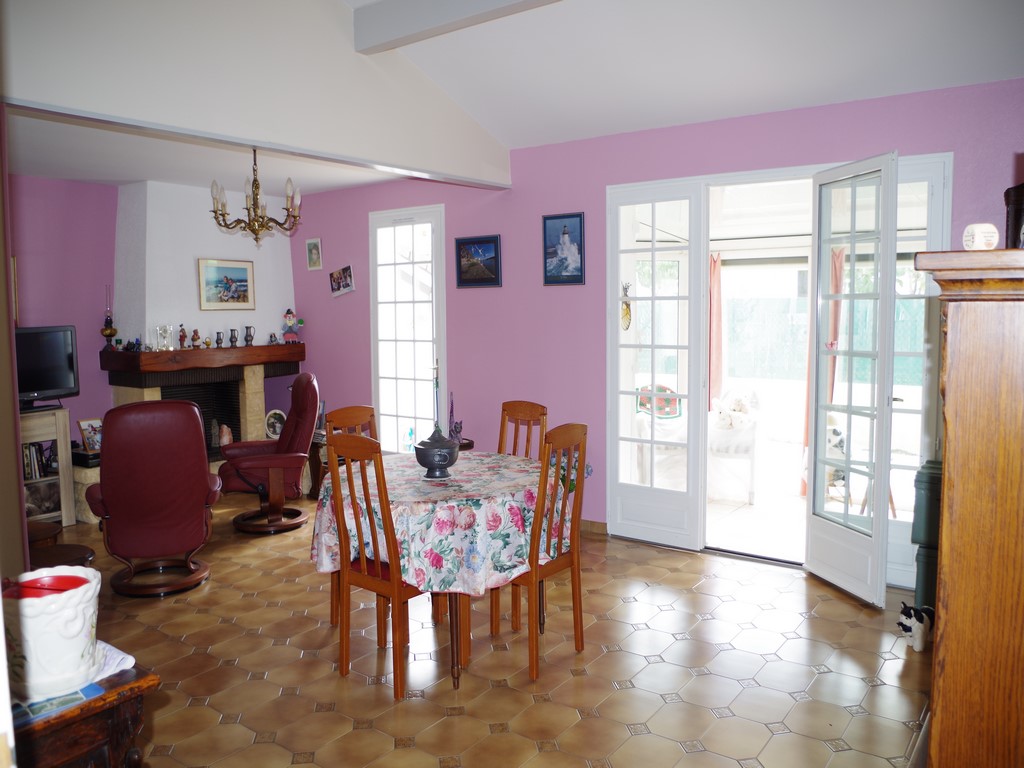 Maison 90m², 2 chambres et bureau sur 272m² de jardin sur CANEJAN la house